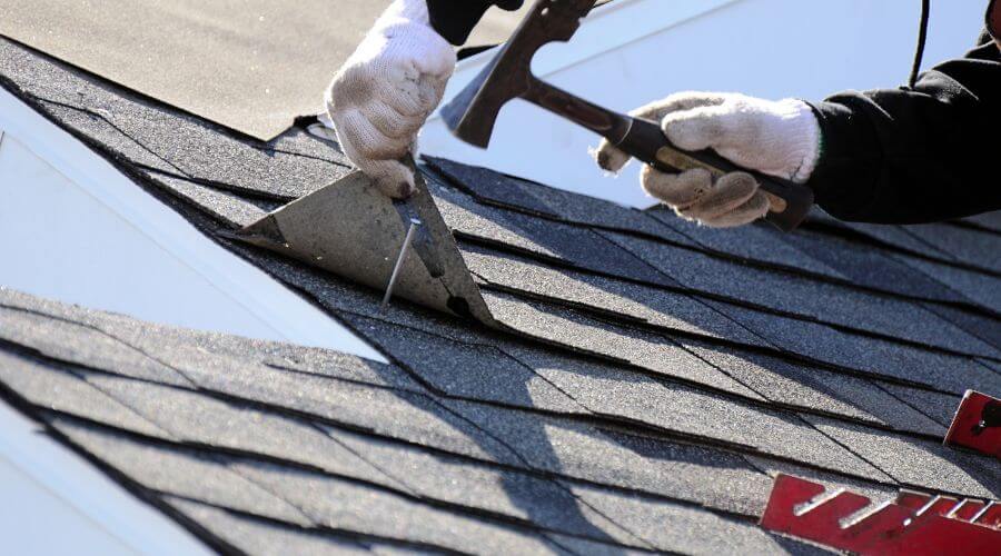 Expert Emergency Roof Repairs services in Zenda, KS